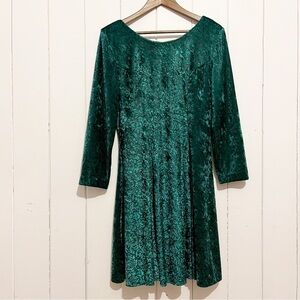 Vintage All That Jazz California Emerald Green Long Sleeve Low Back A-Line Dress